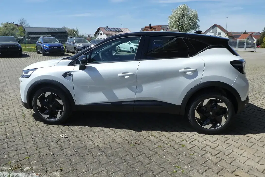 Renault Captur - Thumbnail 4