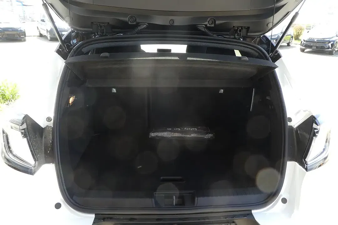 Renault Captur - Thumbnail 8