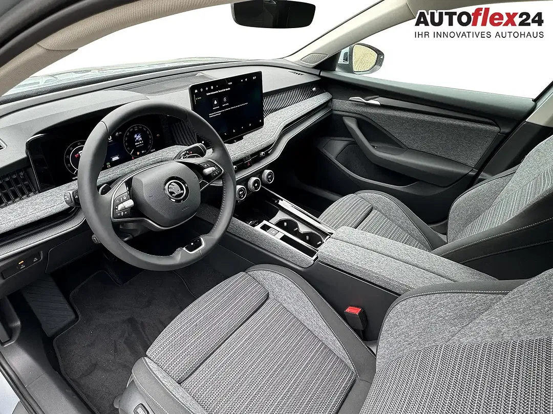 Skoda Superb - Thumbnail 10