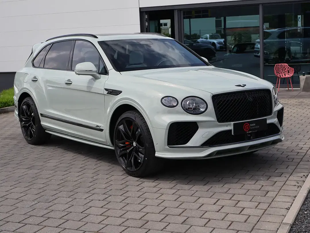Bentley Bentayga - Thumbnail 3