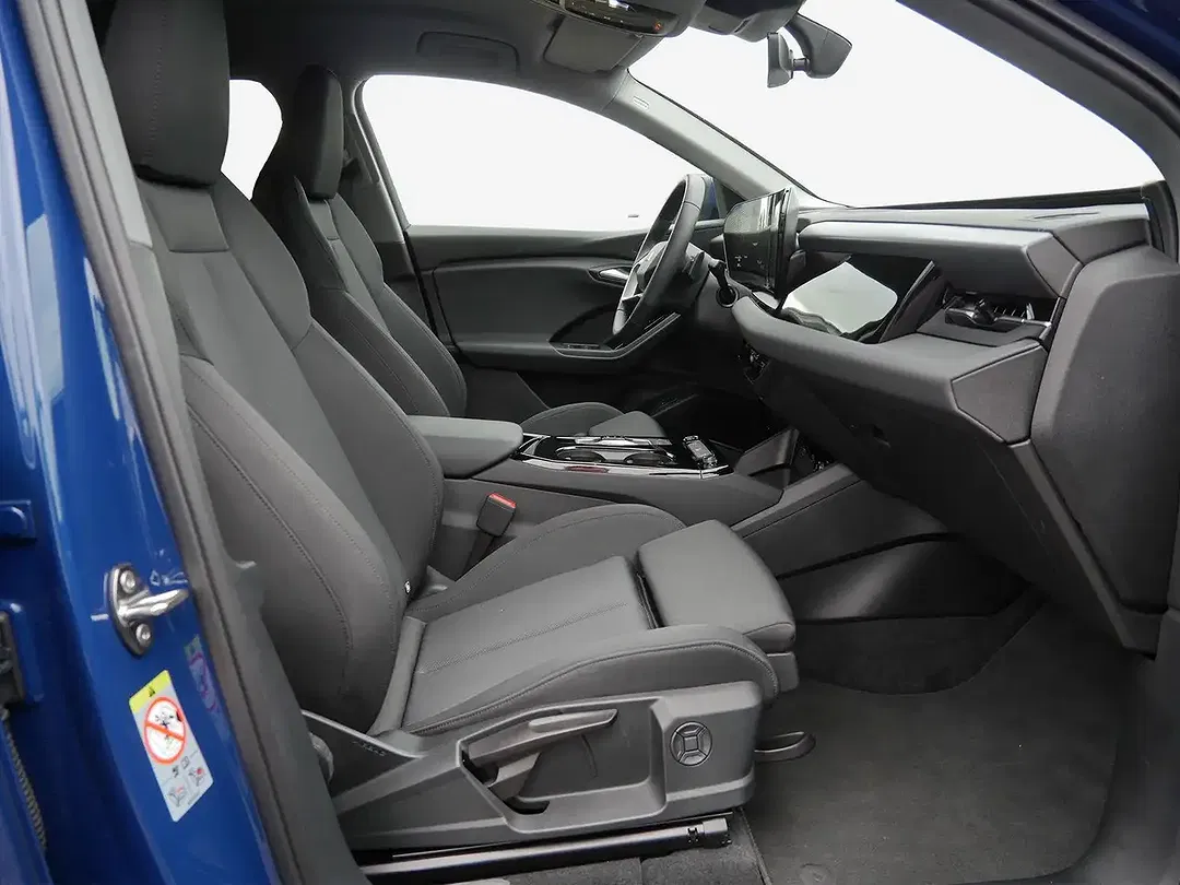 Audi Q6 e-tron - Thumbnail 3