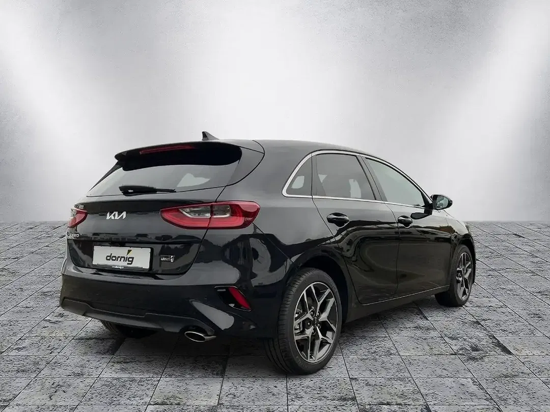 Kia Ceed / cee'd - Thumbnail 3