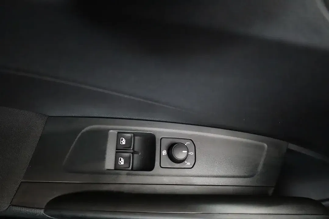 Skoda Fabia - Thumbnail 6