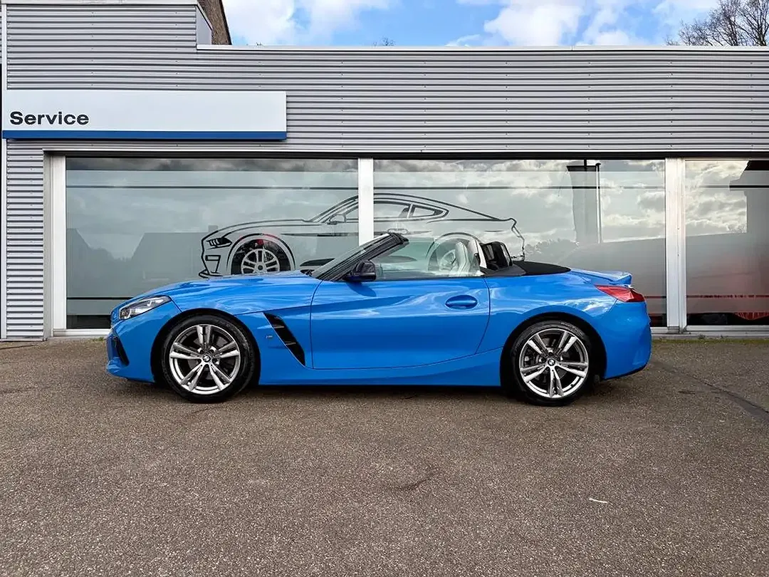 BMW Z4 - Thumbnail 11