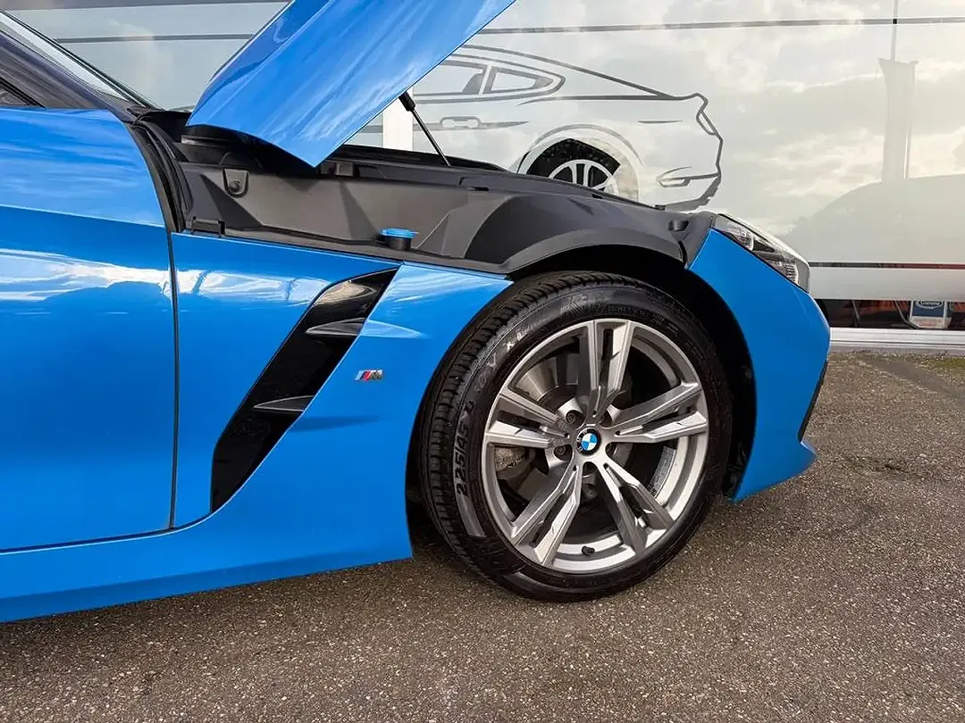BMW Z4 - Thumbnail 12