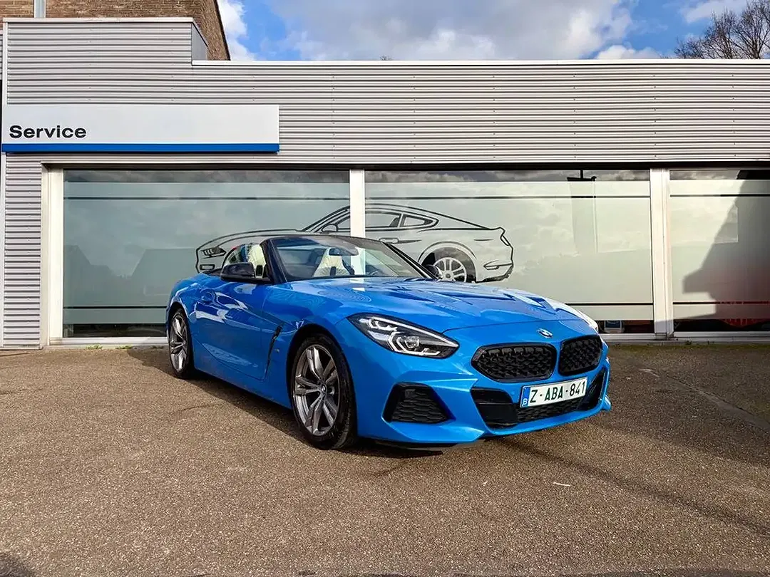 BMW Z4 - Thumbnail 2