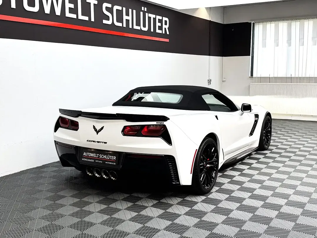 Corvette Z06 - Thumbnail 7