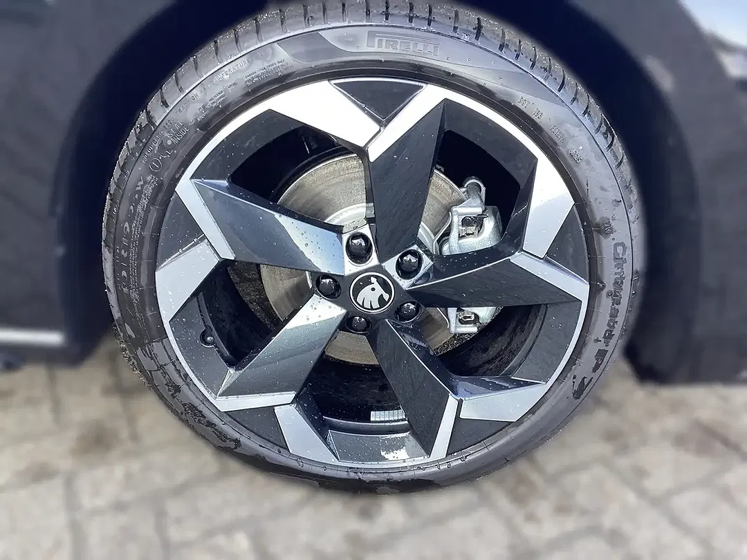 Skoda Superb - Thumbnail 5