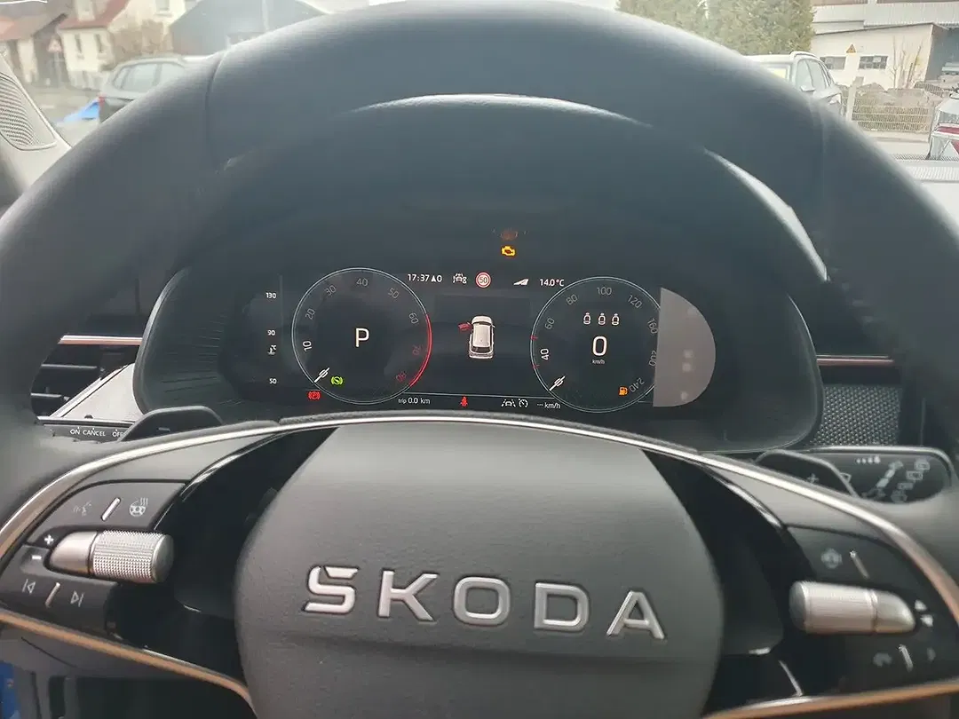 Skoda Kamiq - Thumbnail 25