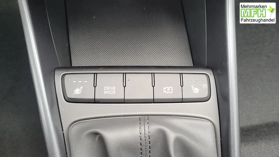 Hyundai i20 - Thumbnail 11