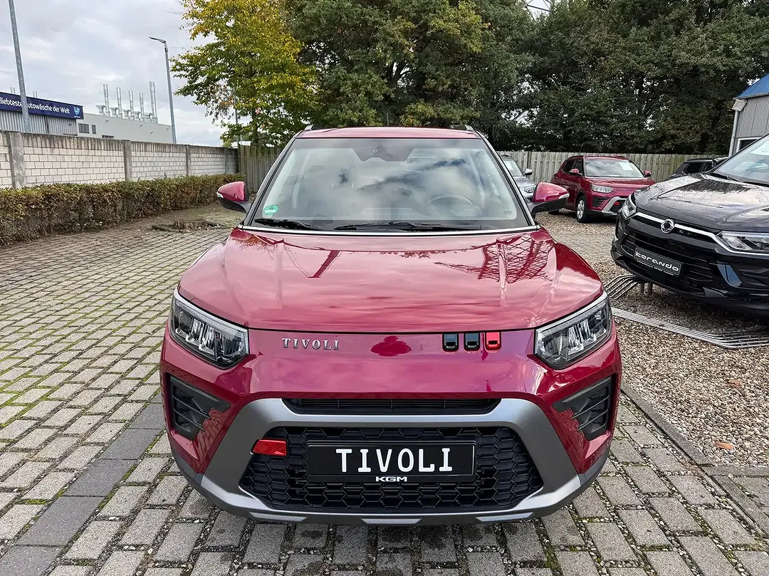 KGM Tivoli - Thumbnail 2