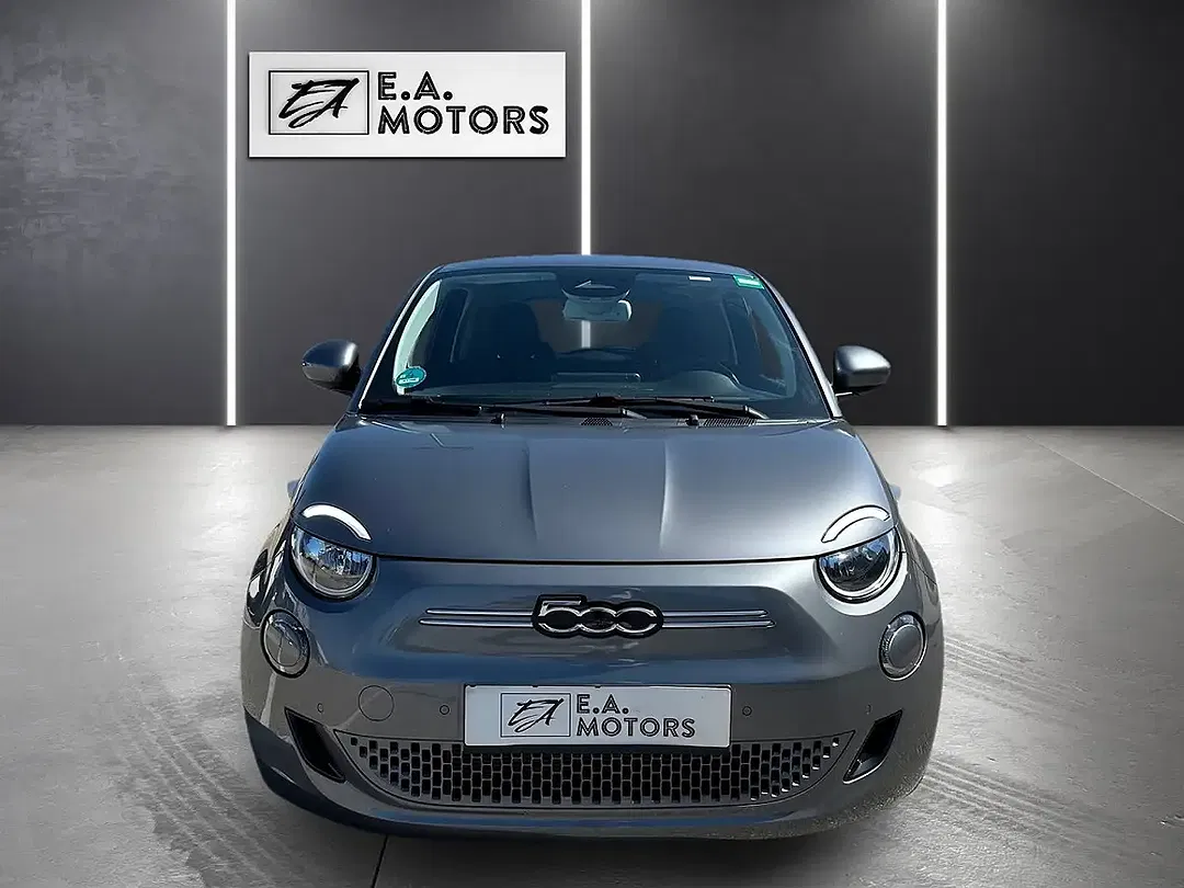 Fiat 500e - Thumbnail 2