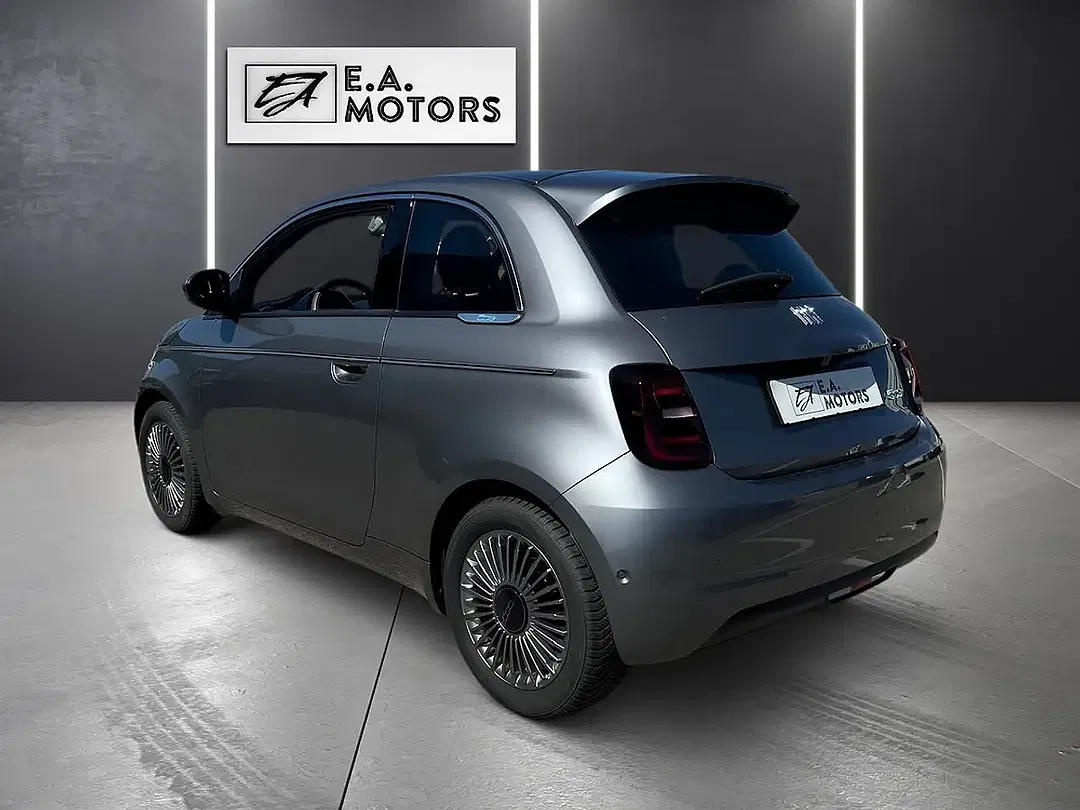 Fiat 500e - Thumbnail 7