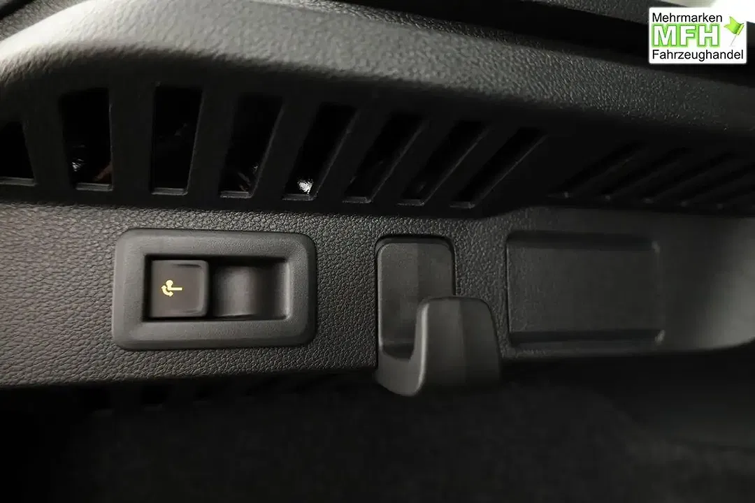 Skoda Kamiq - Thumbnail 12