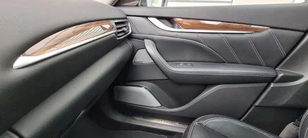 Maserati Levante - Thumbnail 10