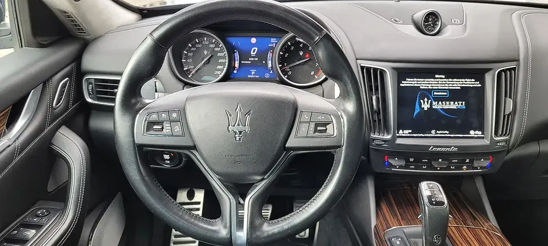 Maserati Levante - Thumbnail 8