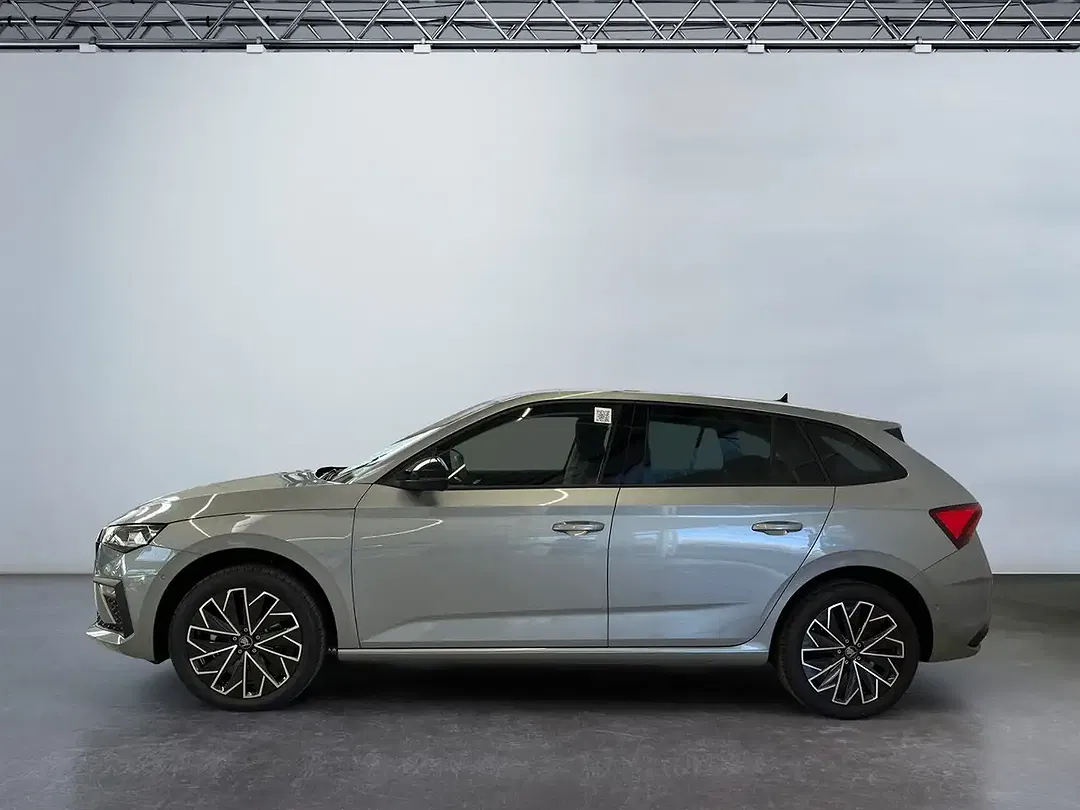 Skoda Scala - Thumbnail 2