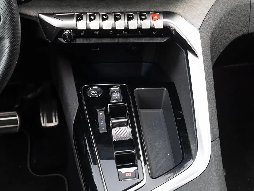 Peugeot 5008 - Thumbnail 10