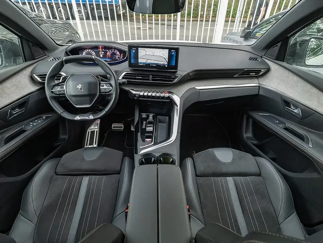 Peugeot 5008 - Thumbnail 11
