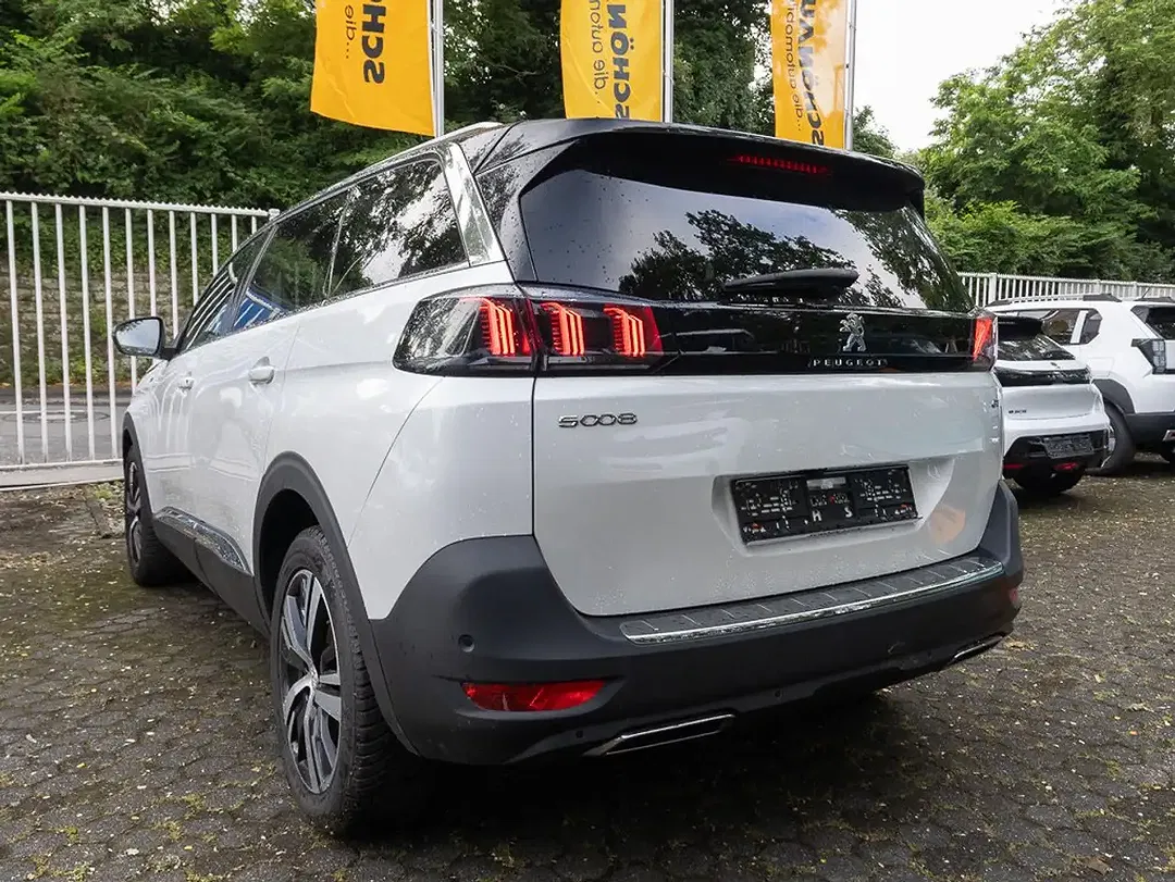 Peugeot 5008 - Thumbnail 3