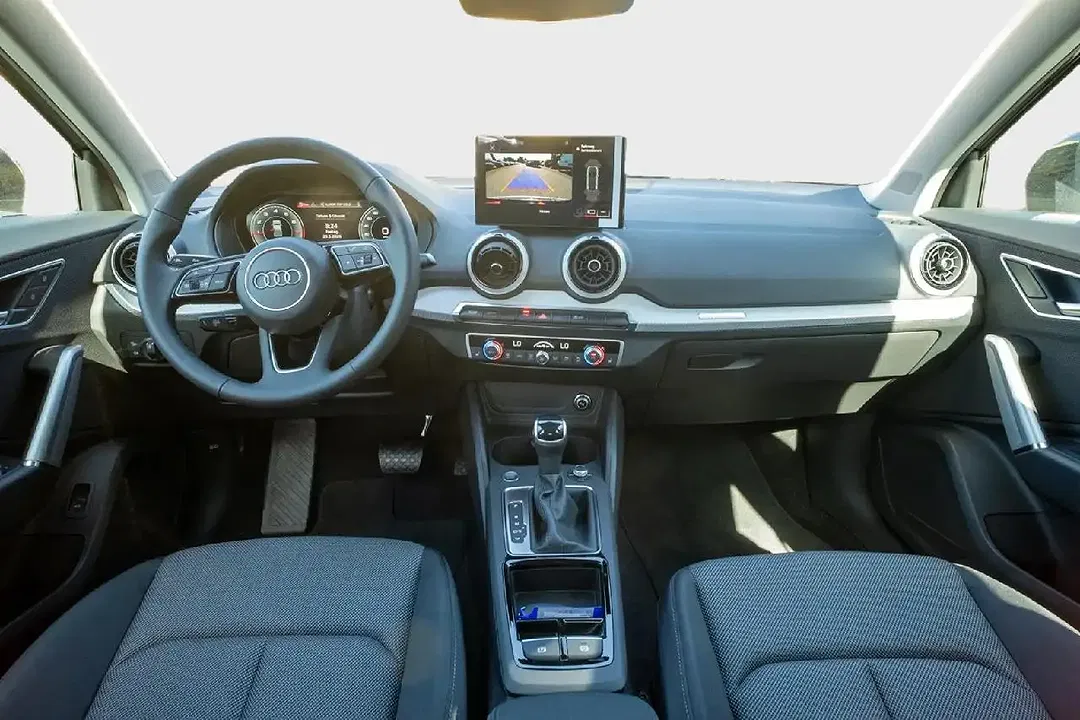 Audi Q2 - Thumbnail 9