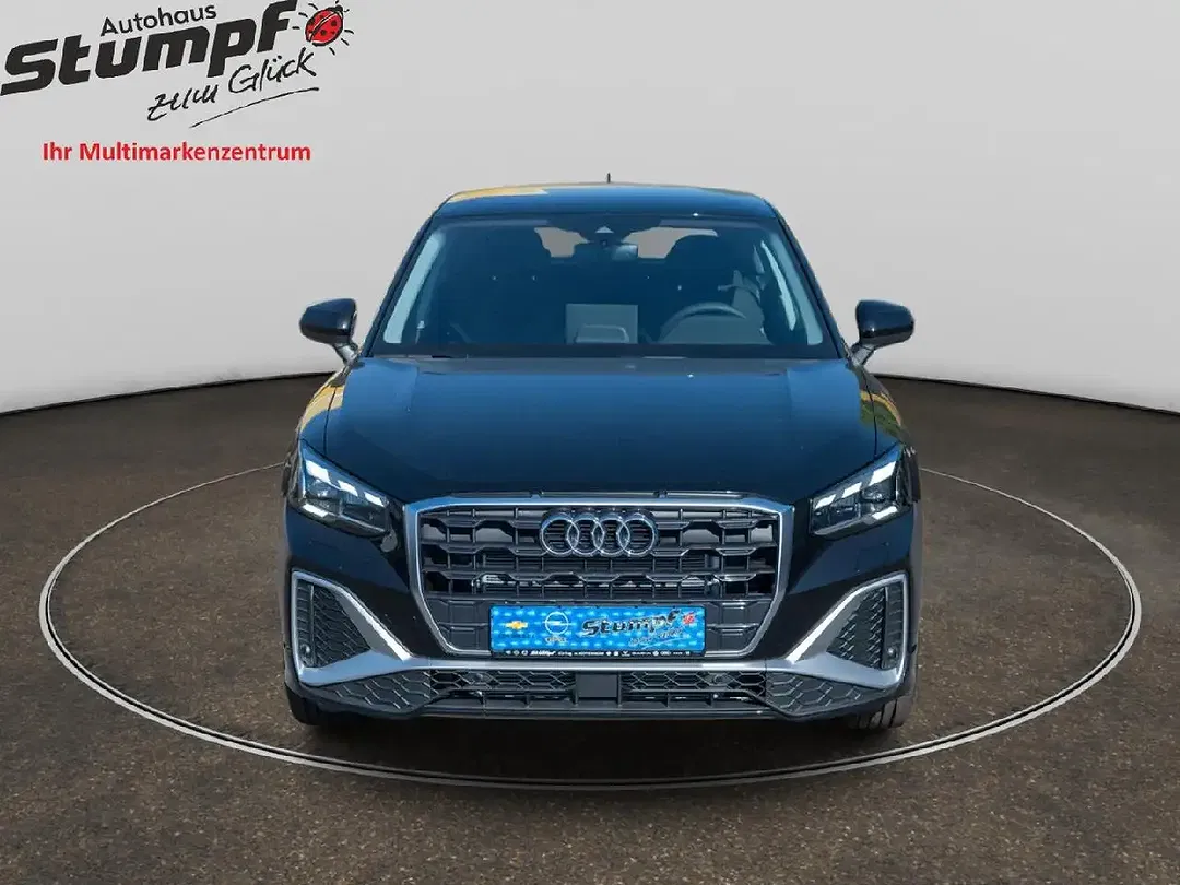 Audi Q2 - Thumbnail 2