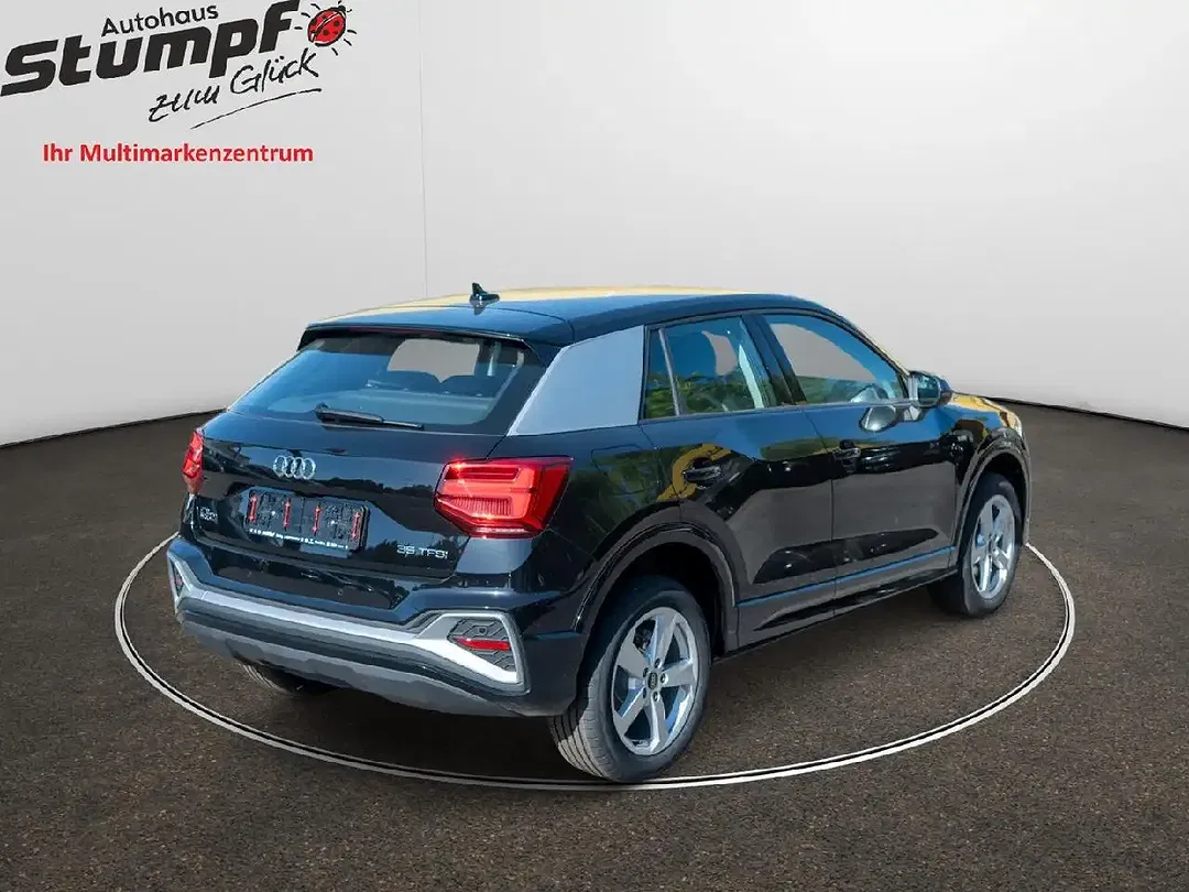 Audi Q2 - Thumbnail 4