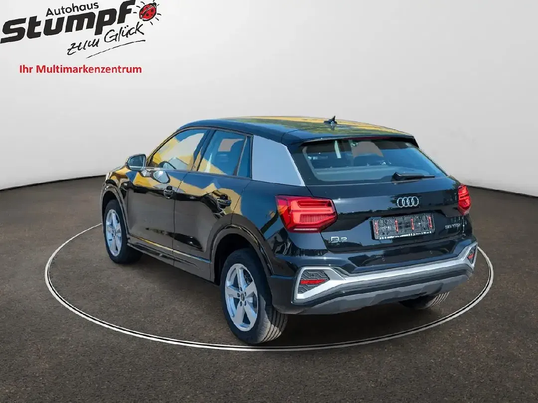 Audi Q2 - Thumbnail 6