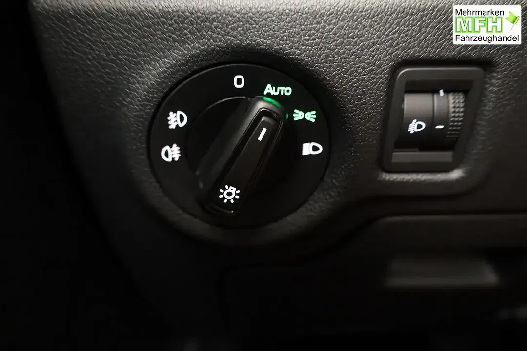 Skoda Fabia - Thumbnail 8