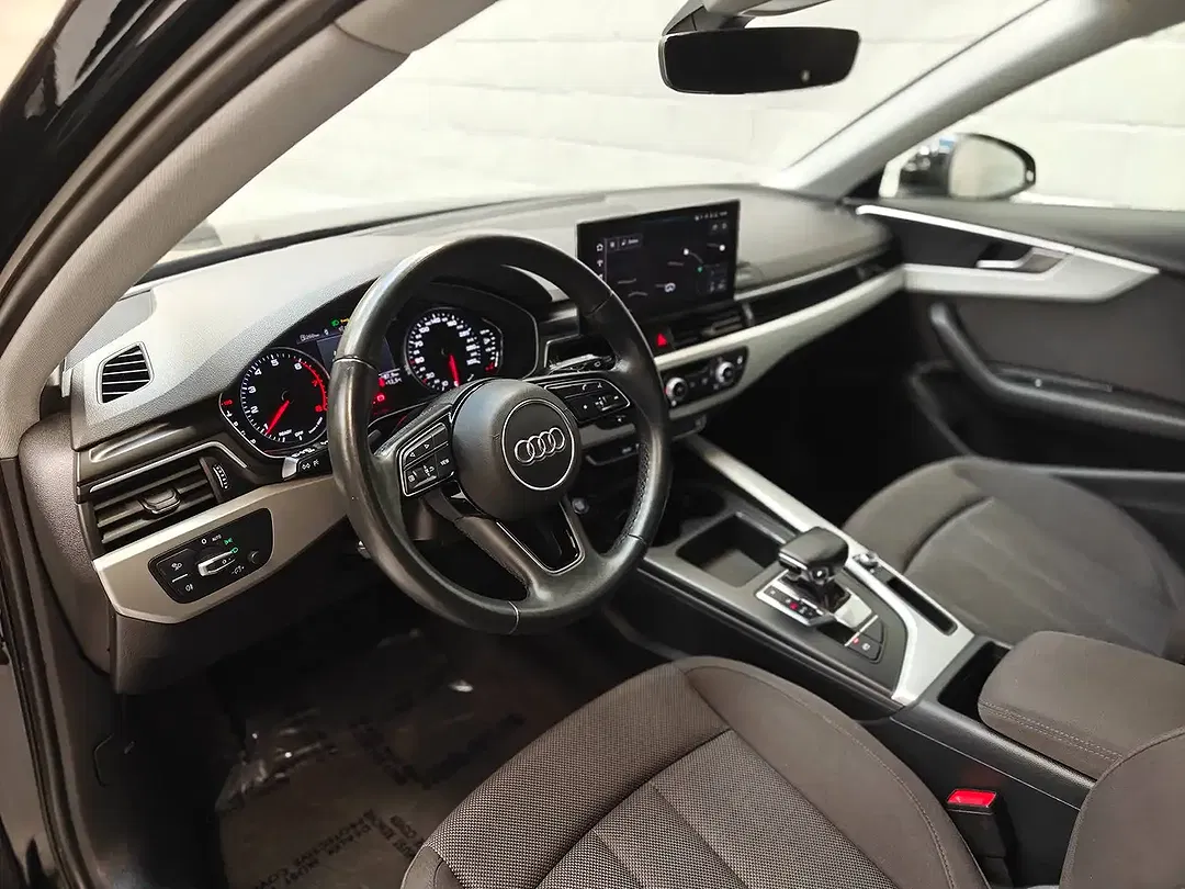 Audi A4 - Thumbnail 9
