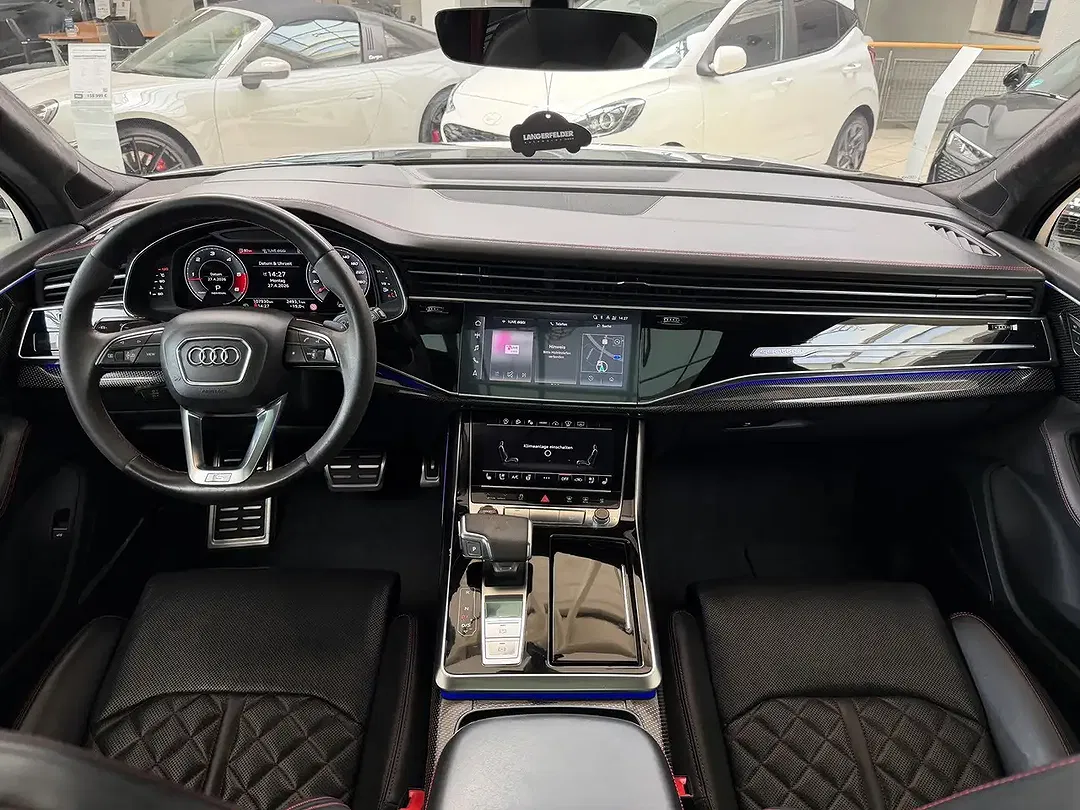 Audi SQ7 - Thumbnail 14