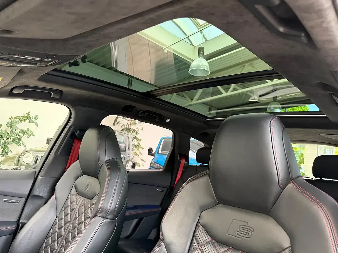 Audi SQ7 - Thumbnail 15