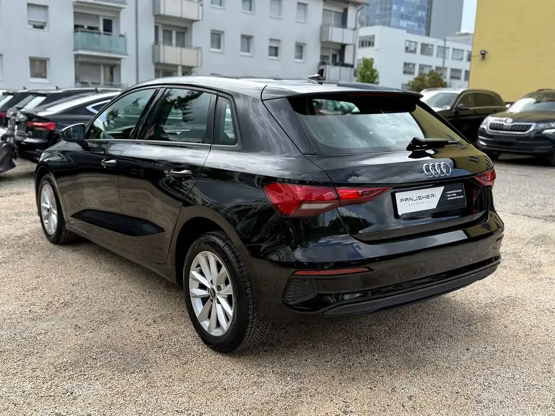 Audi A3 - Thumbnail 4