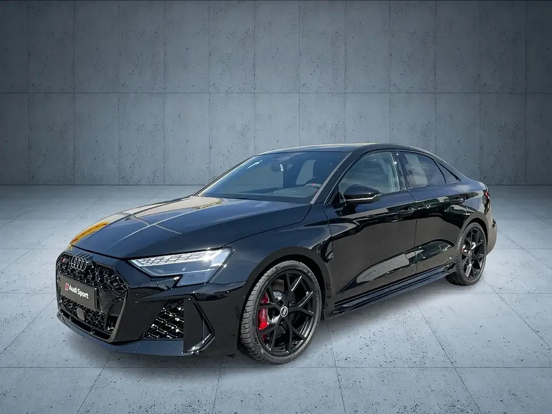 Audi RS3 - Thumbnail 2
