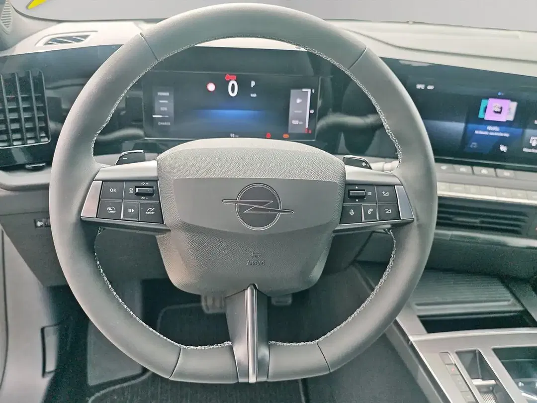 Opel Astra - Thumbnail 10