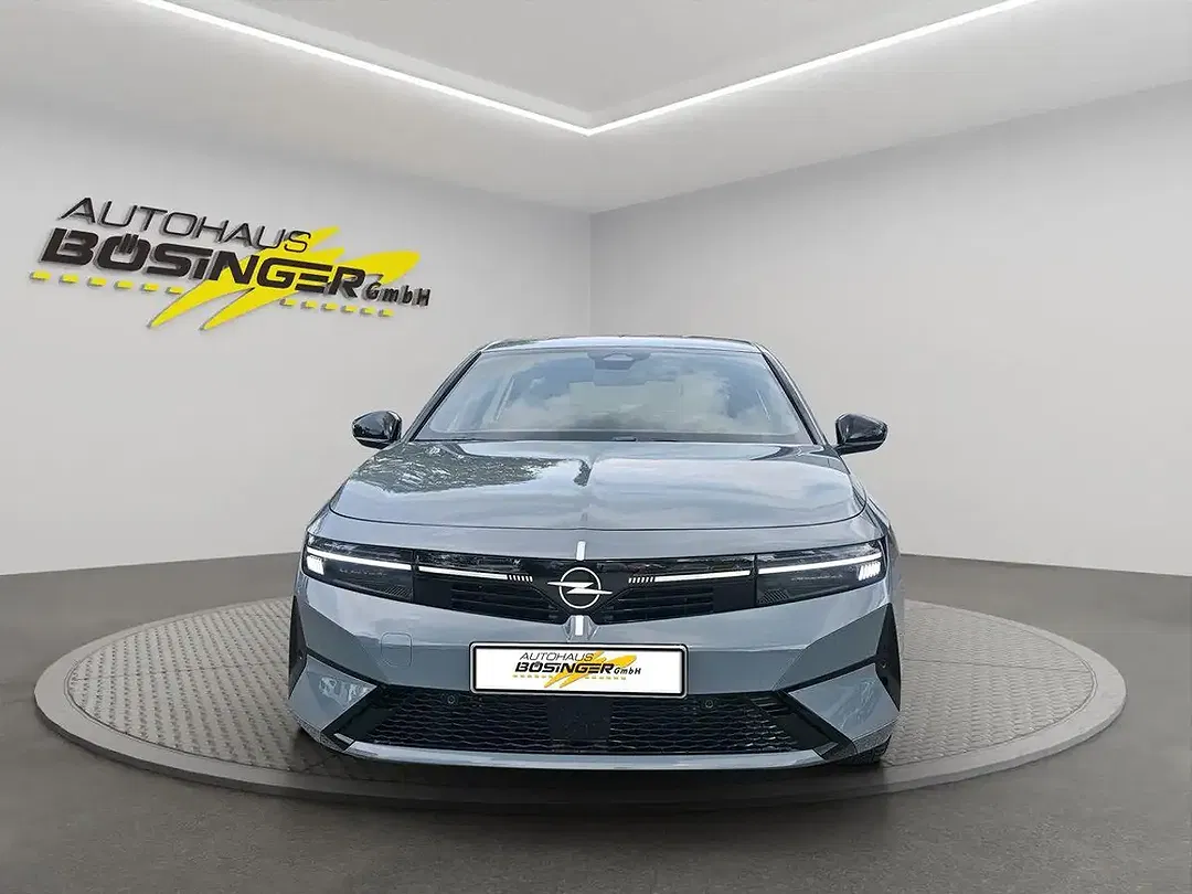 Opel Astra - Thumbnail 2