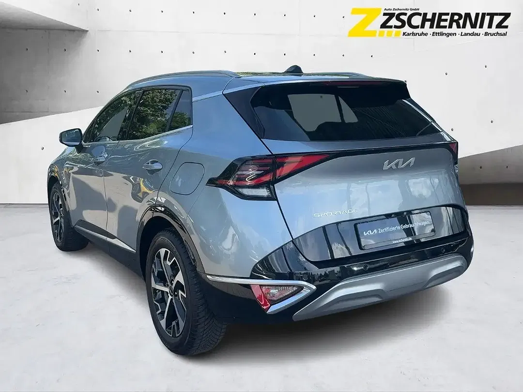 Kia Sportage - Thumbnail 2