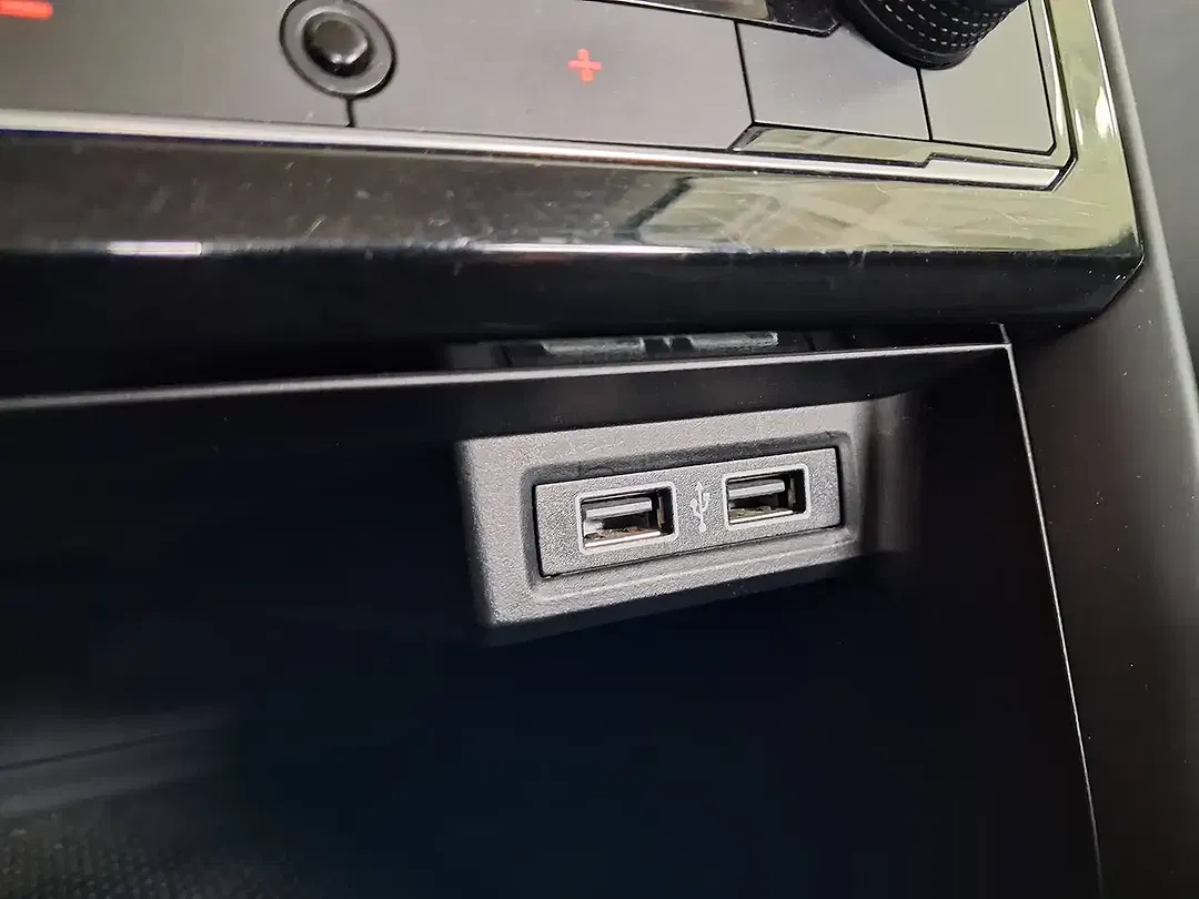 Volkswagen T-Cross - Thumbnail 12