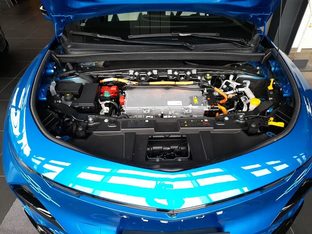 Alpine A390 - Thumbnail 8