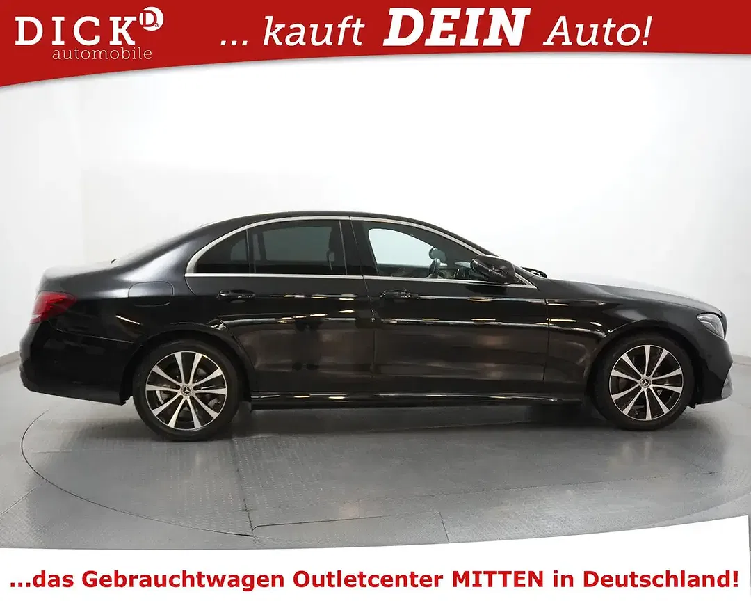 Mercedes-Benz E 200 - Thumbnail 2