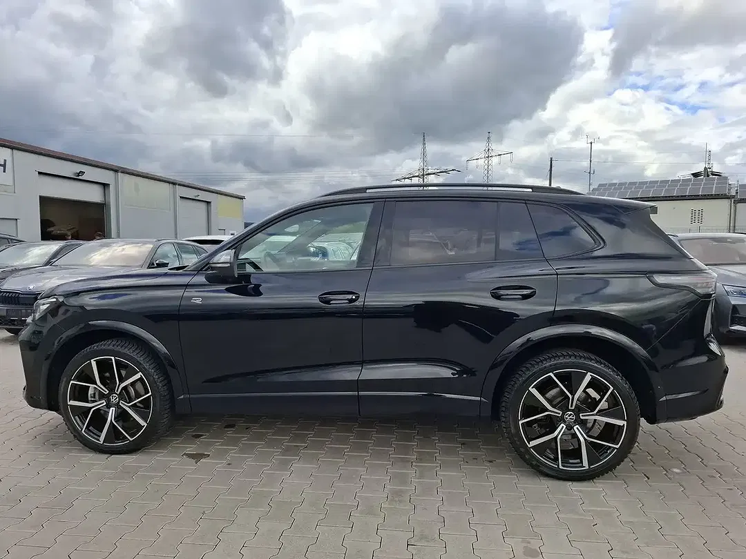 Volkswagen Tiguan - Thumbnail 6