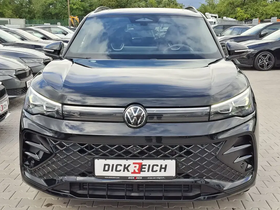 Volkswagen Tiguan - Thumbnail 8