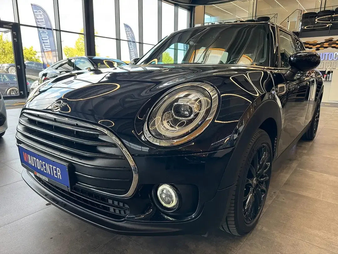 MINI Cooper Clubman - Thumbnail 2