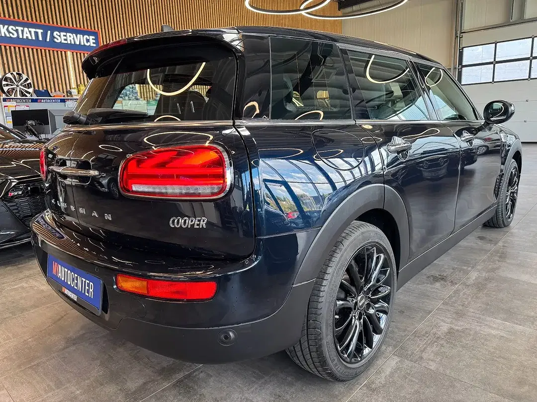 MINI Cooper Clubman - Thumbnail 4