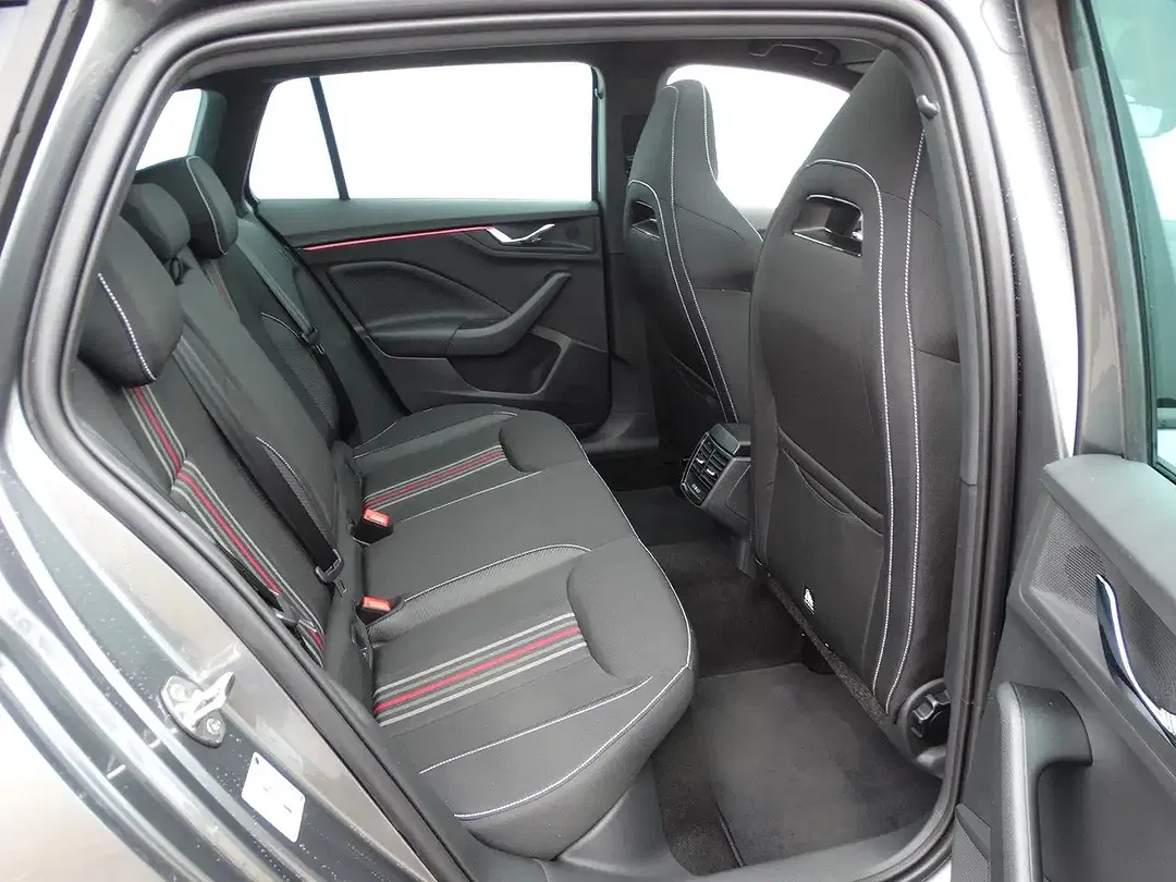 Skoda Scala - Thumbnail 10
