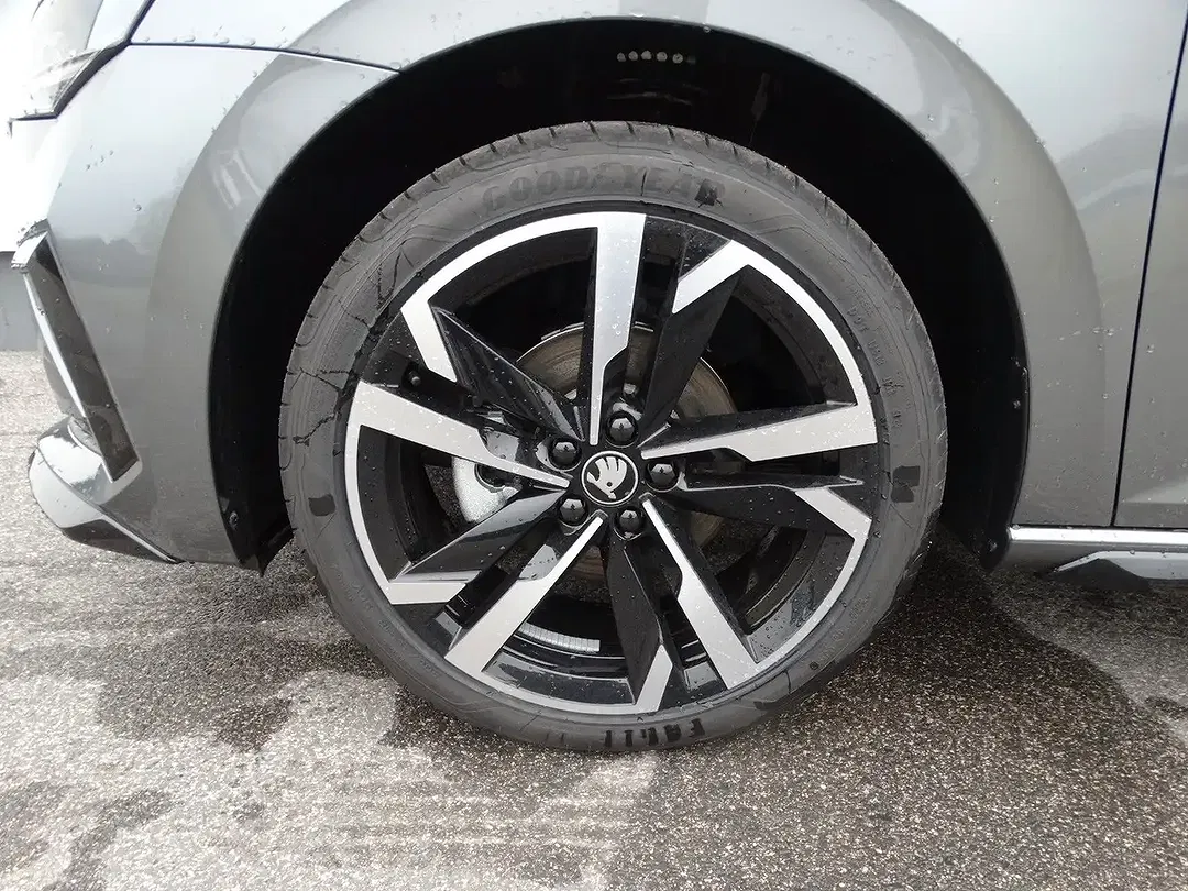 Skoda Scala - Thumbnail 14