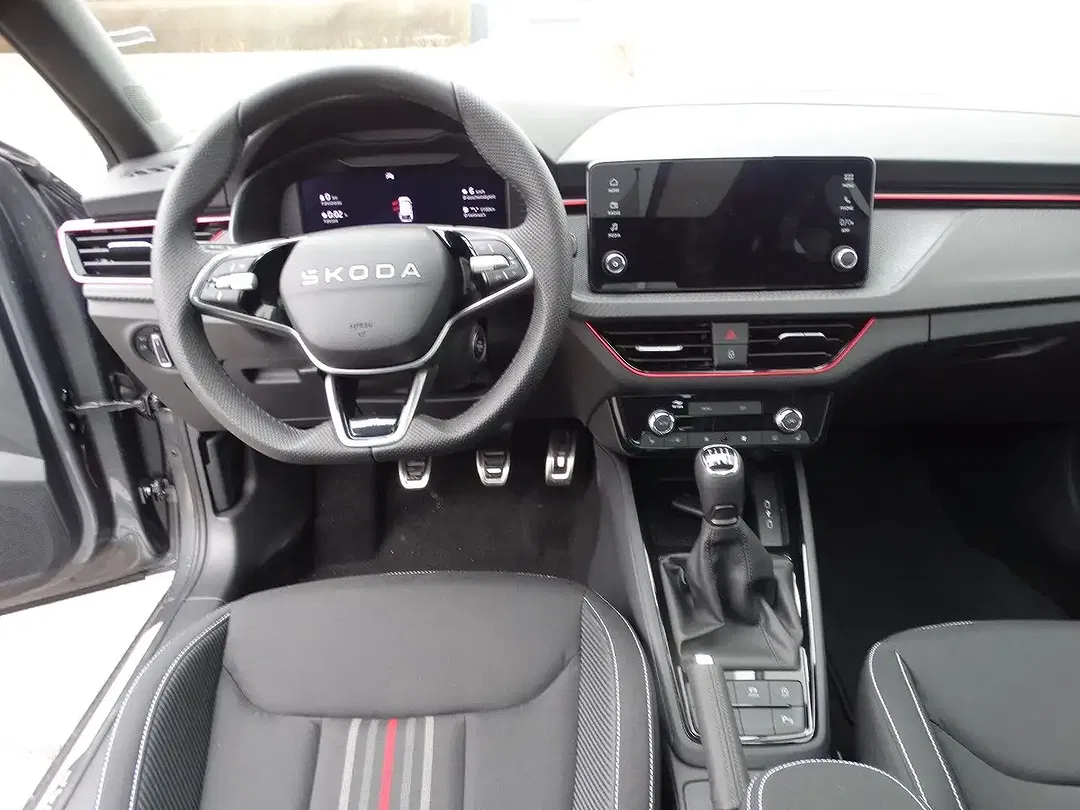 Skoda Scala - Thumbnail 6