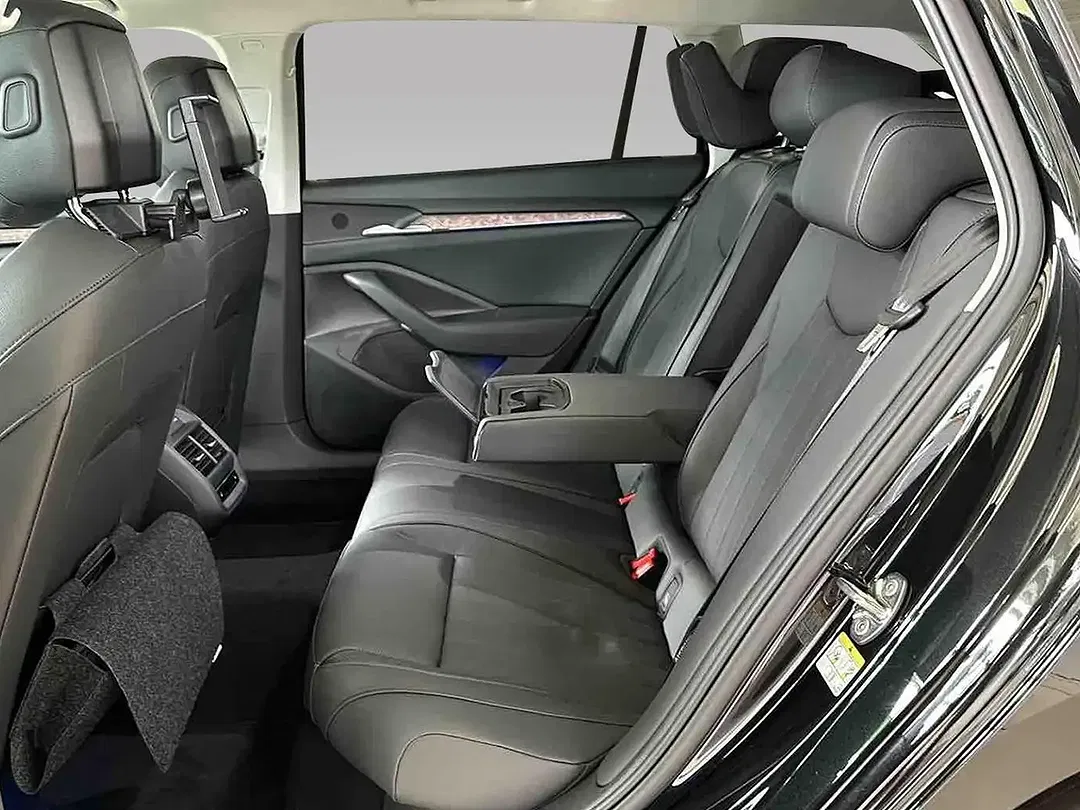 Skoda Superb - Thumbnail 12