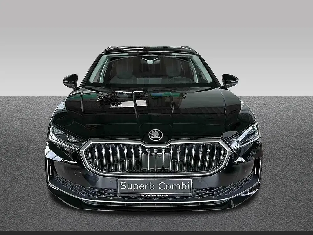 Skoda Superb - Thumbnail 3