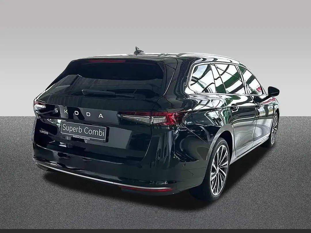 Skoda Superb - Thumbnail 5